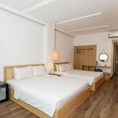 The One Premium Hotel Хошимін Екстер'єр фото