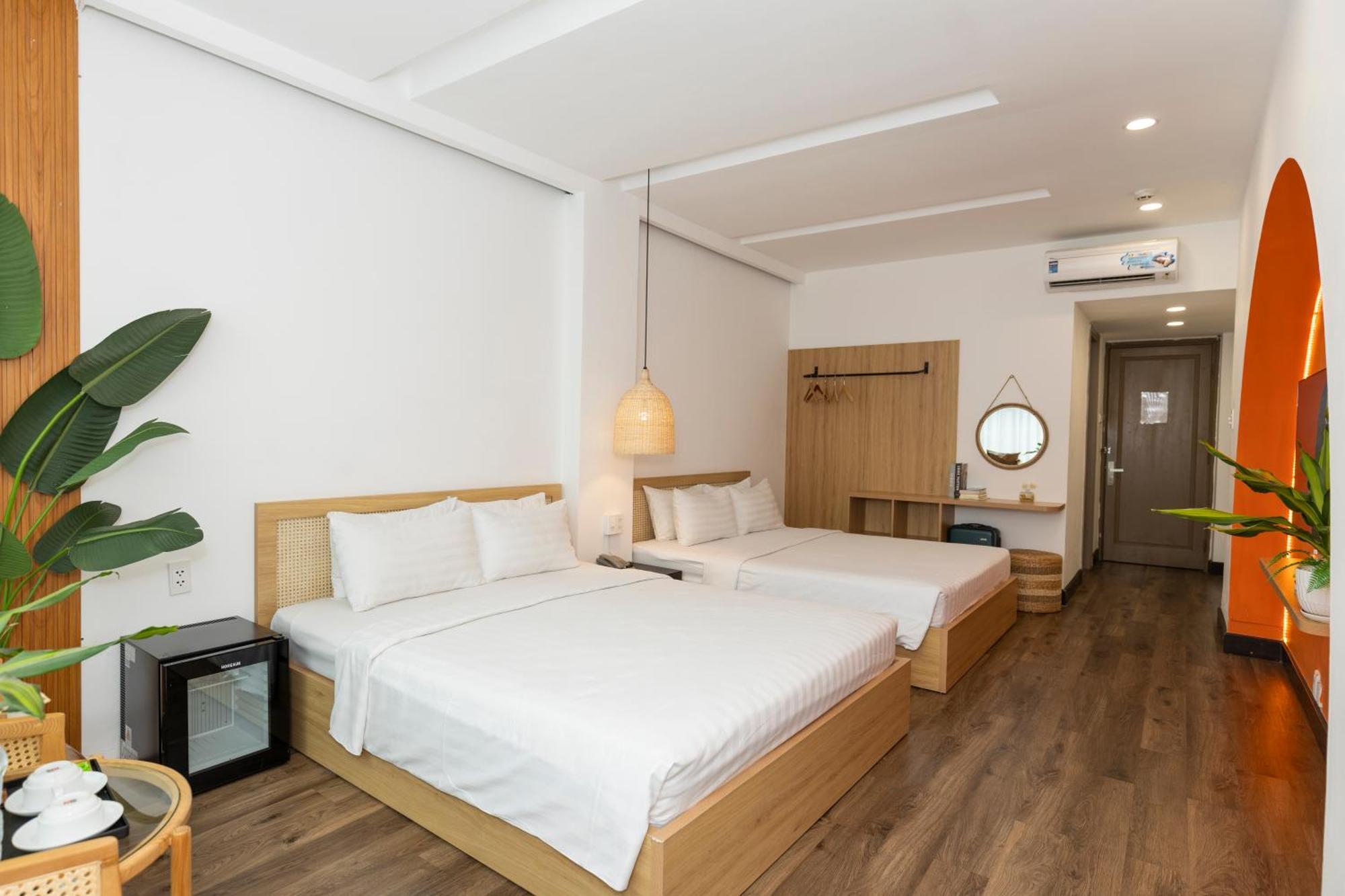 The One Premium Hotel Хошимін Екстер'єр фото