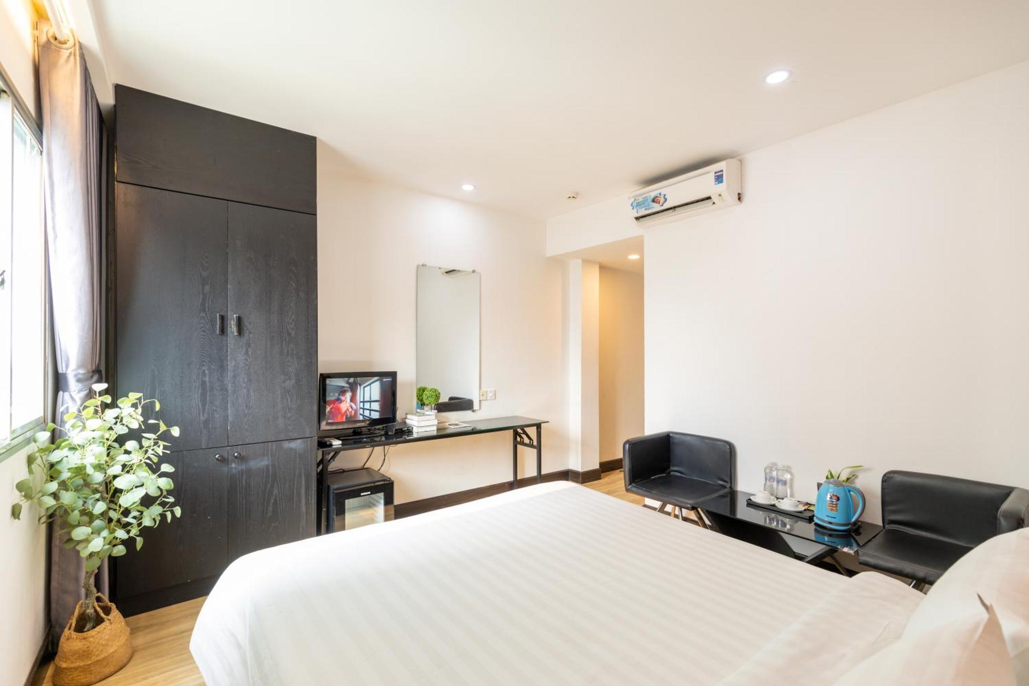 The One Premium Hotel Хошимін Екстер'єр фото