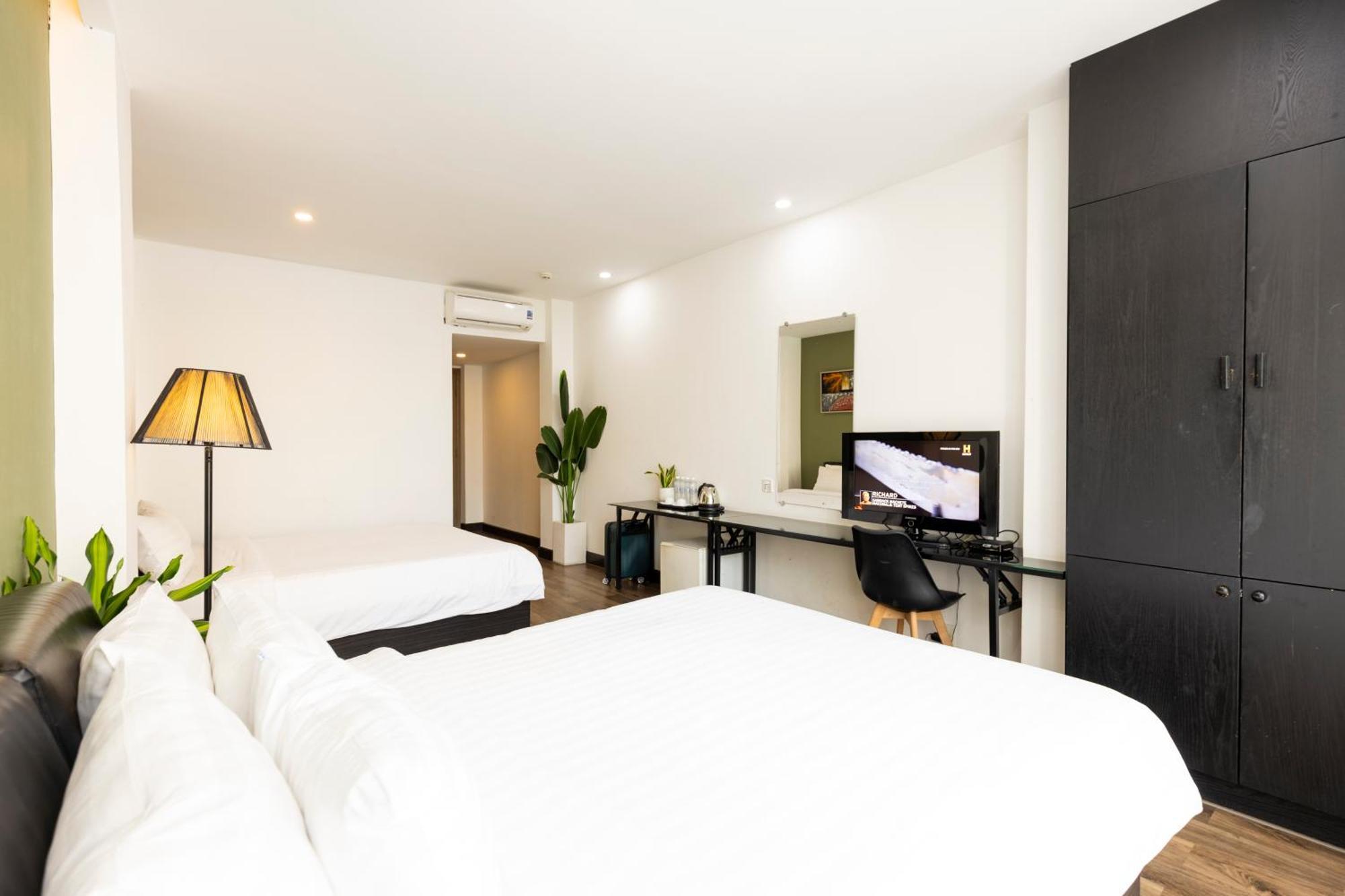 The One Premium Hotel Хошимін Екстер'єр фото