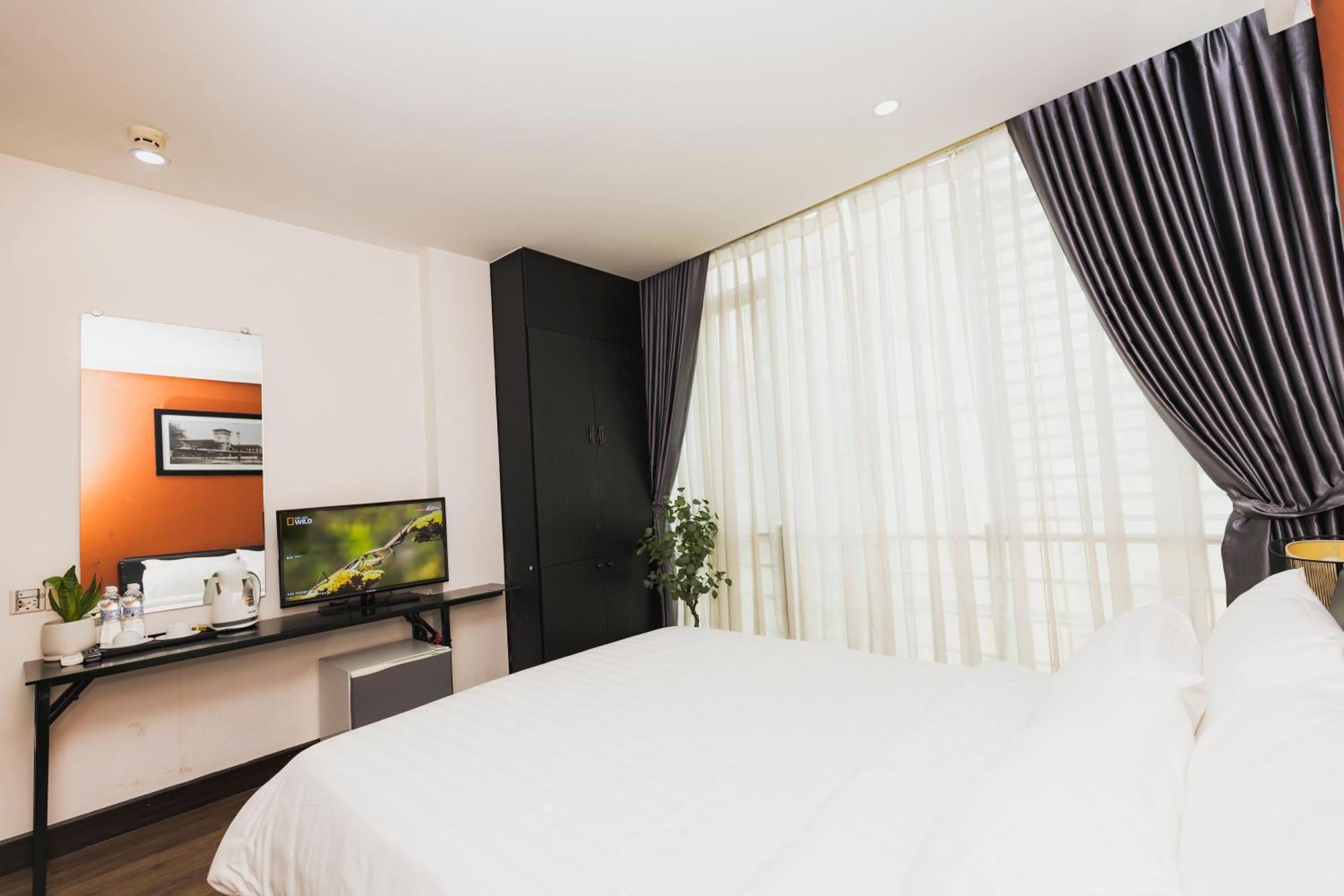The One Premium Hotel Хошимін Екстер'єр фото