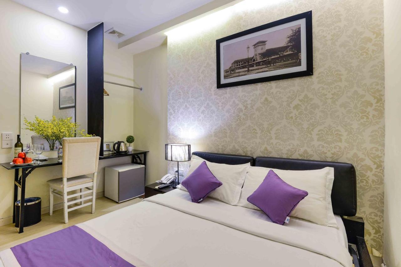The One Premium Hotel Хошимін Екстер'єр фото